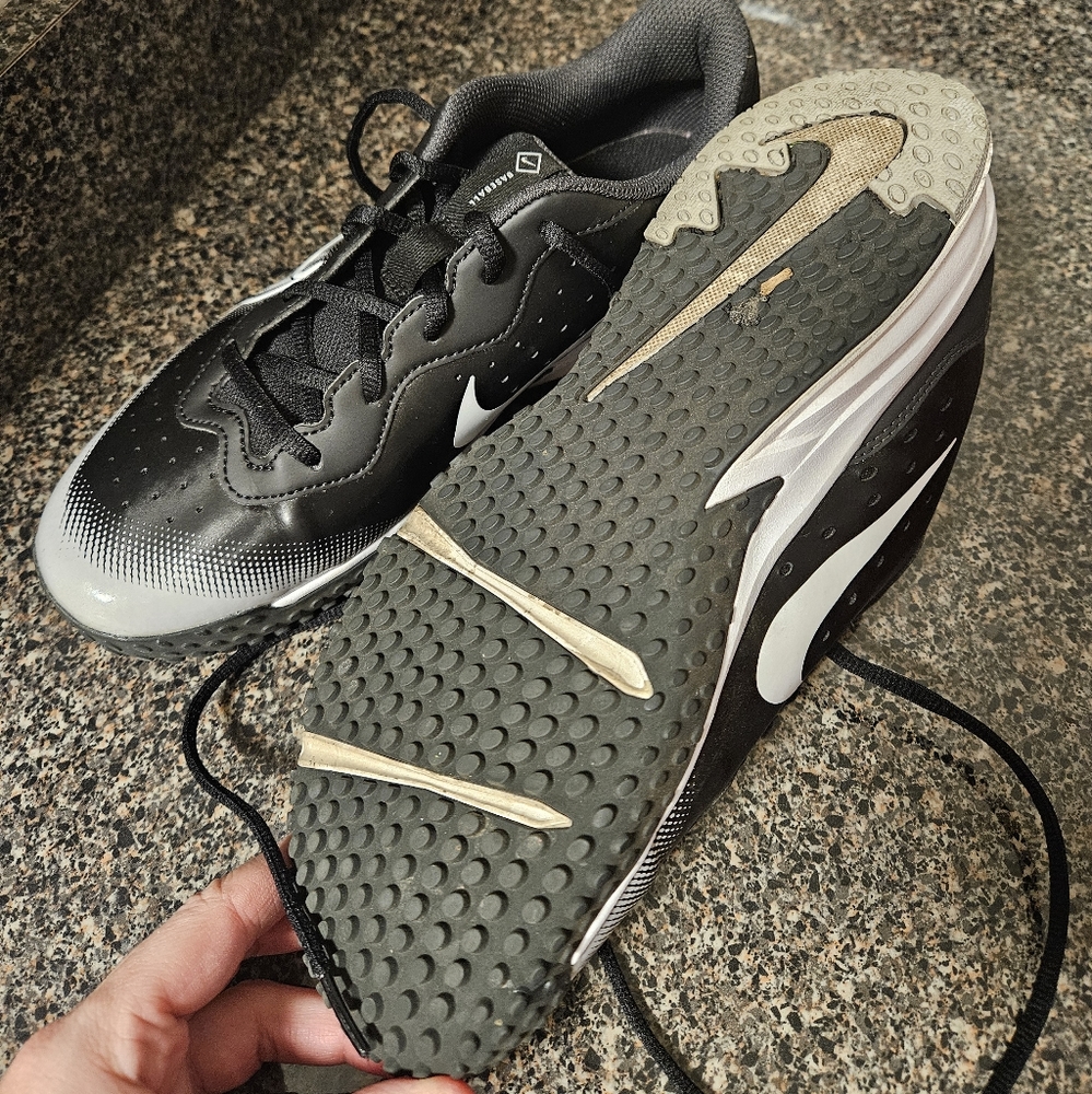 Mens Nike Baseball Turf shoes